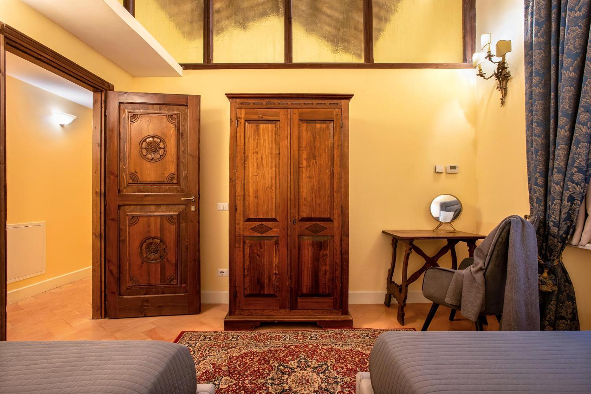 Residenza Sinibaldi - XVII Century Experience Lägenhet Rom Exteriör bild