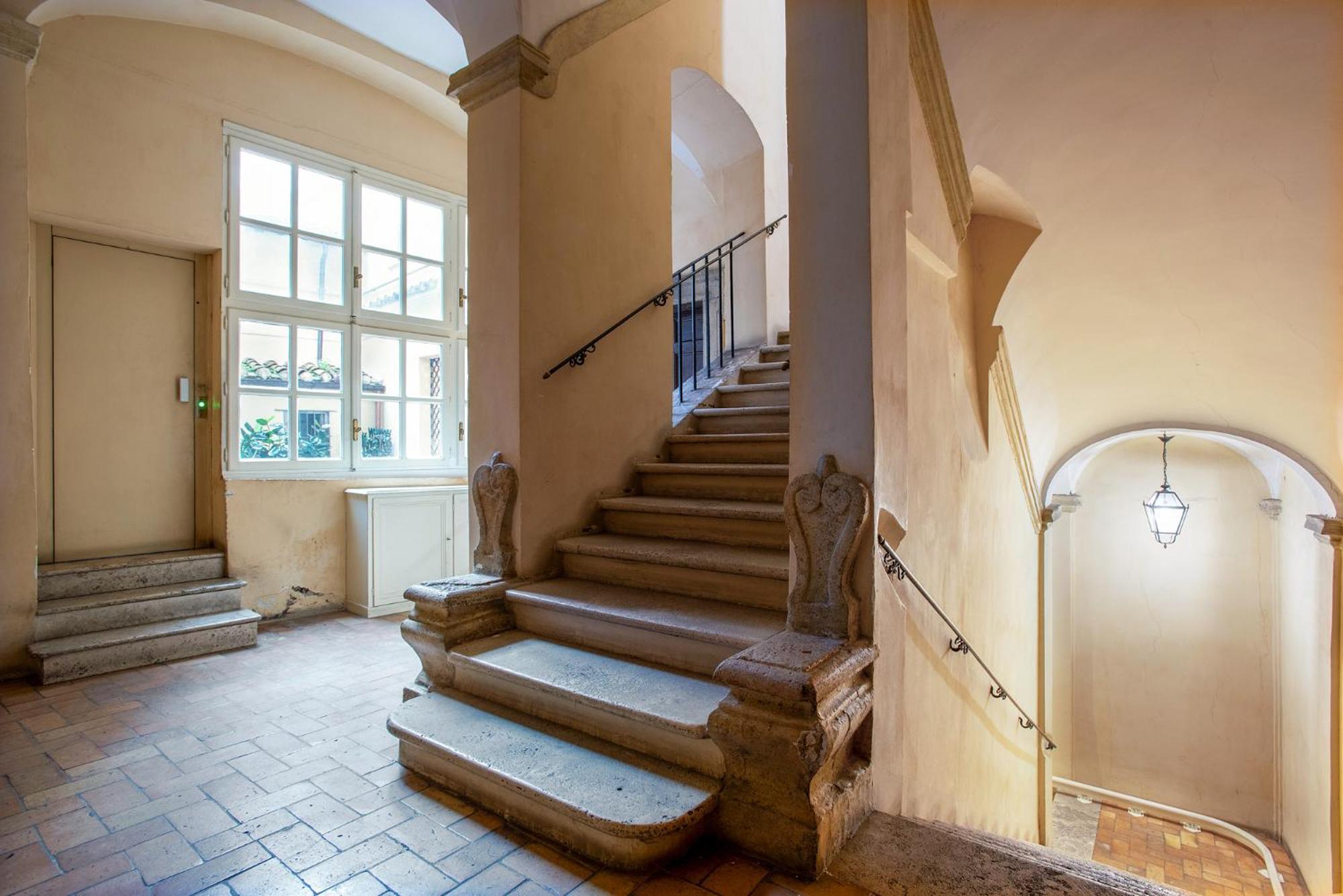 Residenza Sinibaldi - XVII Century Experience Lägenhet Rom Exteriör bild